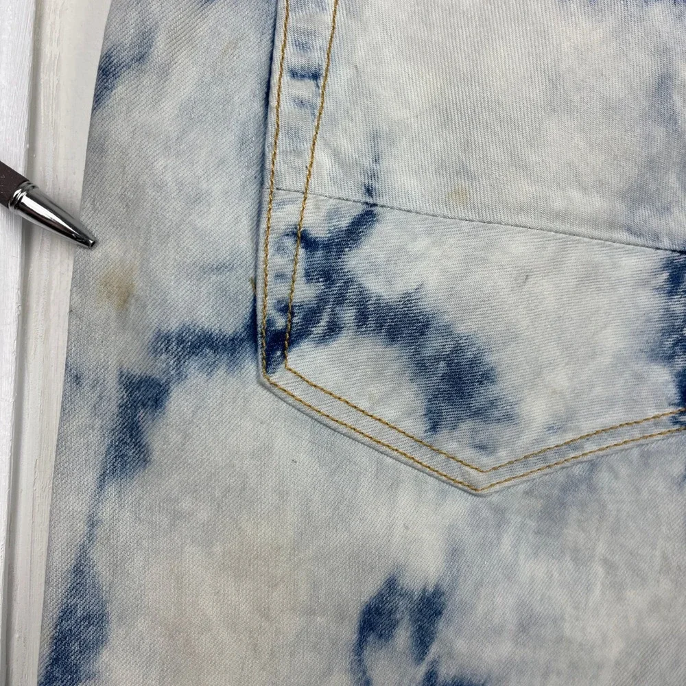 AKOO Denim Shorts Mens 40 Standard‎ Fit Acid Wash Streetwear Distressed *Read